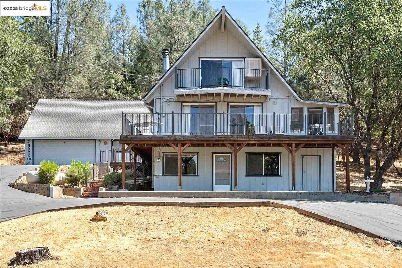 12595 Cresthaven Dr photo 1