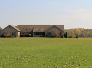 72190 Romeo Plank Rd, Armada, MI 48005