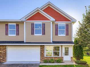 15601 60th Ave N, Plymouth, MN 55446
