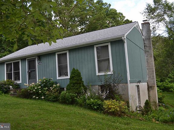 3rd image of 11496 Bittle Ln