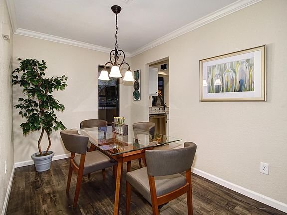 5th image of 200 P St APT D21
