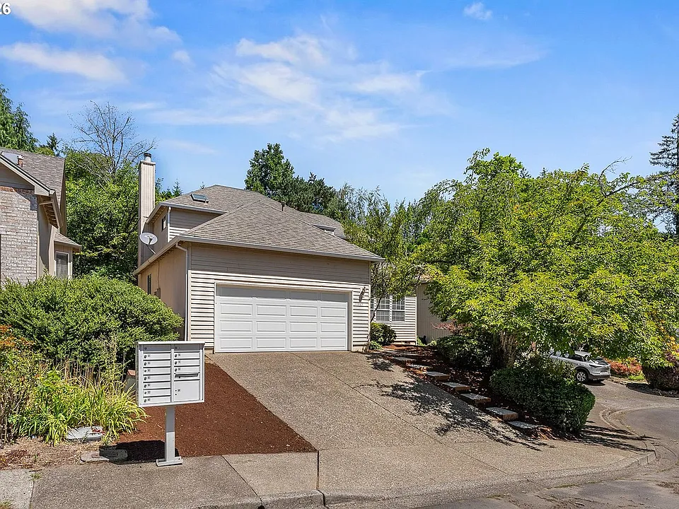 11865 NW Vaughan Ct