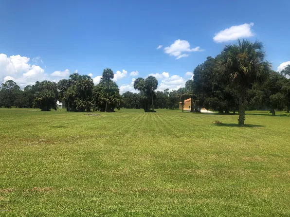 120 Temple Mound Rd, Crescent City, FL 32112