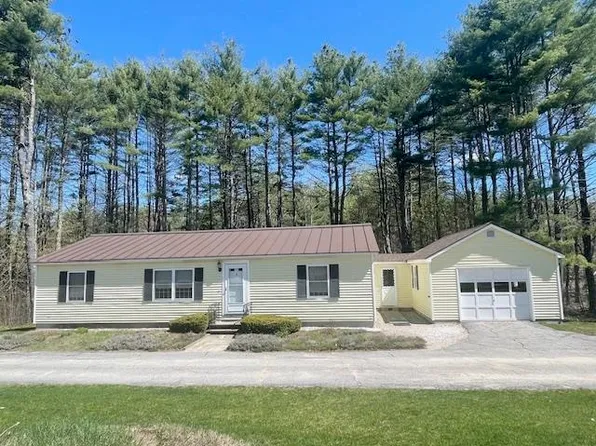9 Arrowhead Drive, Ossipee, NH 03814