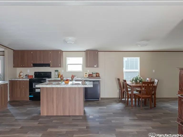 147 Meadow Crst — Photo 2