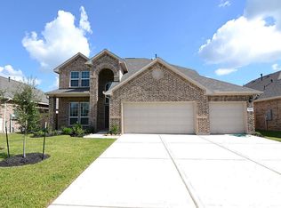 221 Harbor Bend Ln, Dickinson, TX 77539