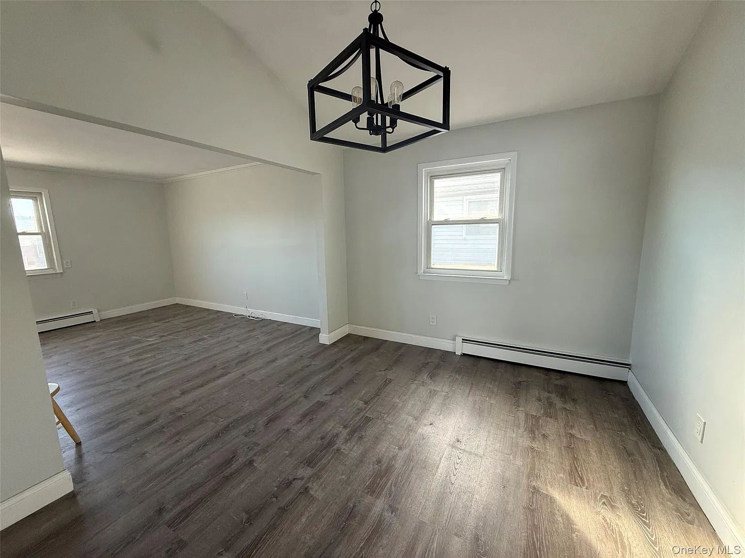 2 bed, 2.0 bath, 980 sqft, $3,400 — Photo 3