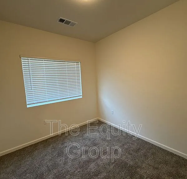 723 S Pinkham #102 — Photo 23
