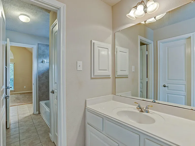 2181 Brittany Colony Dr — Photo 16