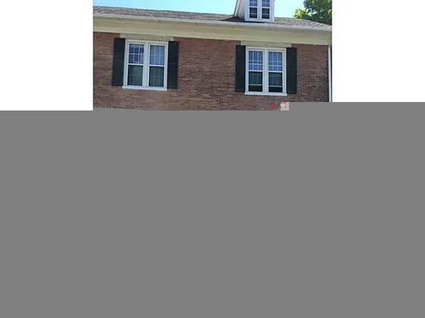 24 Mendon St, Blackstone, MA 01504