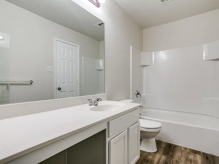 5617 Talons Crest Cir — Photo 20
