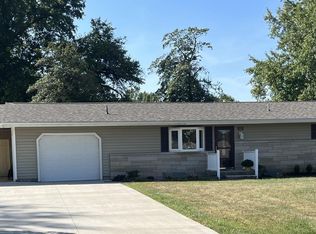 11 Terrace Park Dr, Washington, IN 47501