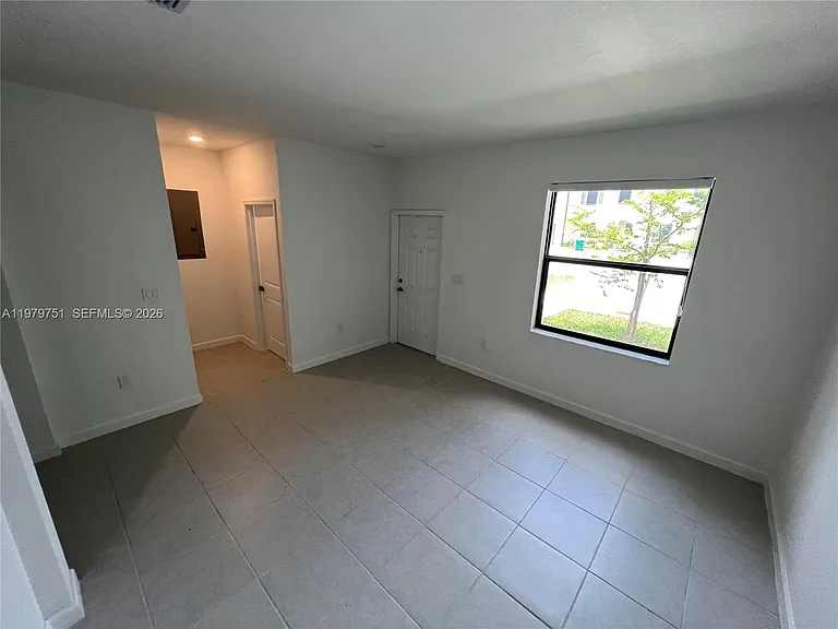9960 SW 228th Ter — Photo 36