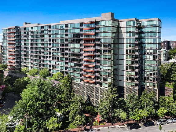 2nd image of 800 Elgin Rd APT 1206