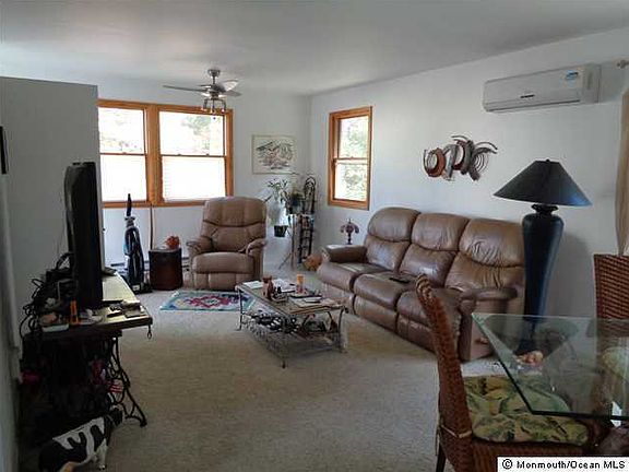 2nd image of 3 Quincy Drive #D