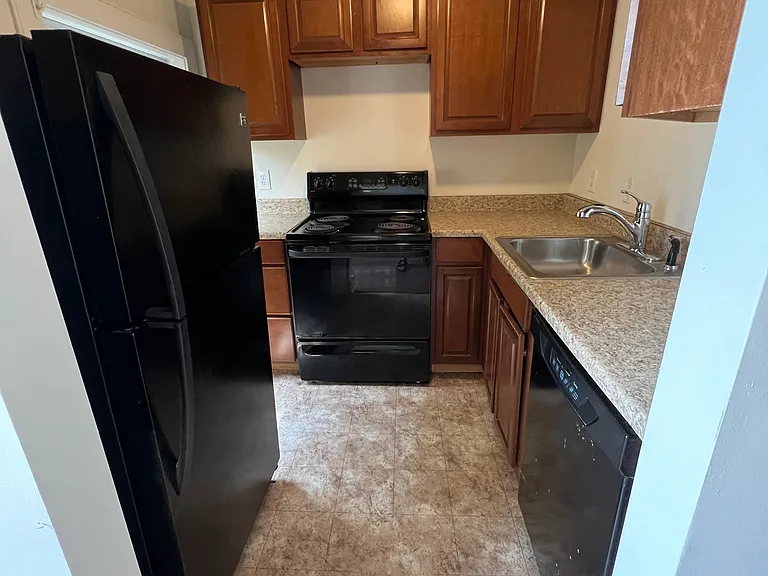 801 Washington Blvd #3 — Photo 6