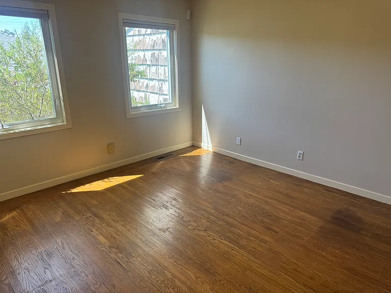 4727 Belfast Ave — Photo 15