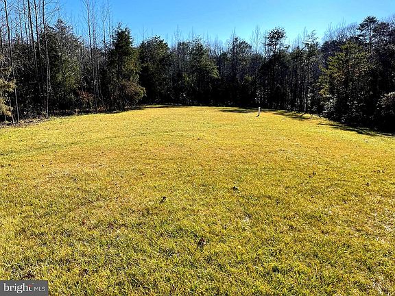 3rd image of 1725 Green Manor Dr
