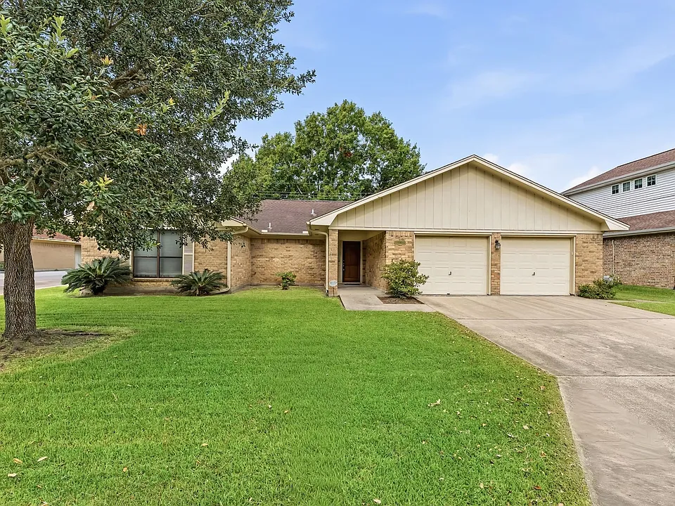 1280 Galway Dr