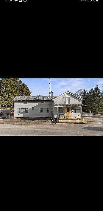 1st image of 392 Benton Rd