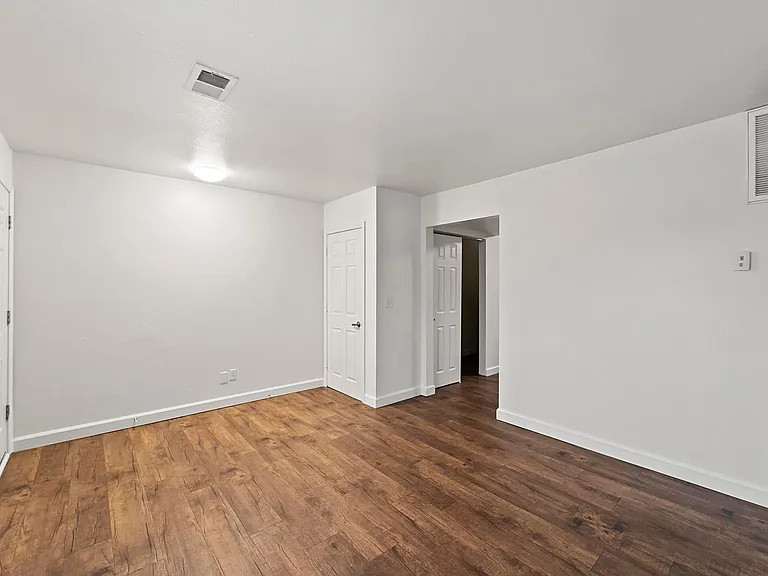 Metro Apartments At Bethalto — Photo 78
