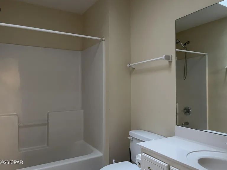 5204 Joshua Ln — Photo 10