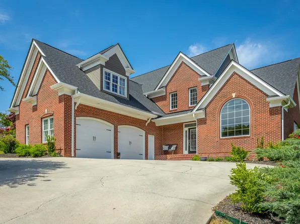 5713 Topsail Greens Dr, Chattanooga, TN 37416