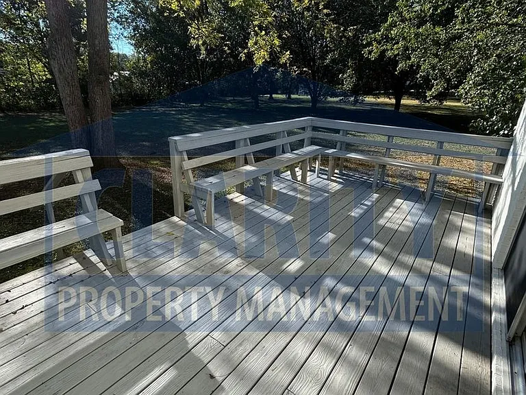 912 Fairmont Ave NW — Photo 9