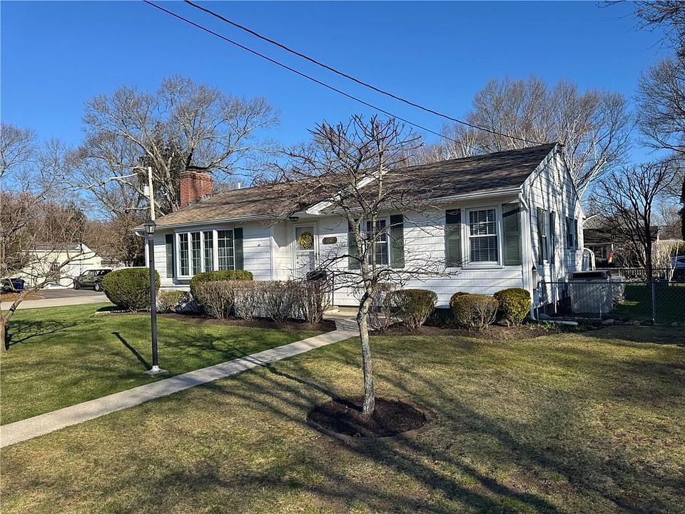 1st image of 1047 Narragansett Pkwy
