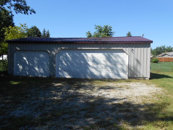 2nd image of 603 N Dean St