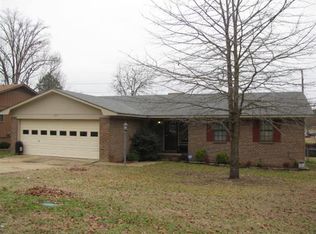 311 Mockingbird Ln, El Dorado, AR 71730
