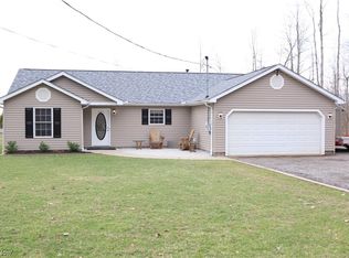 895 Long Shadow Ln, Rome, OH 44085