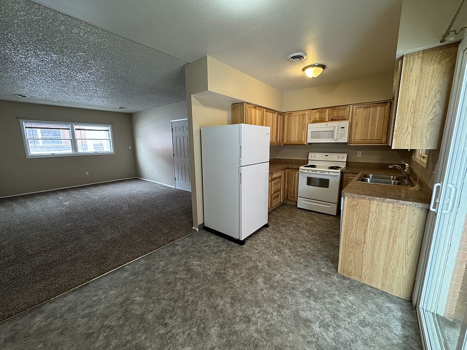1st image of 4244 Central Ave APT 4