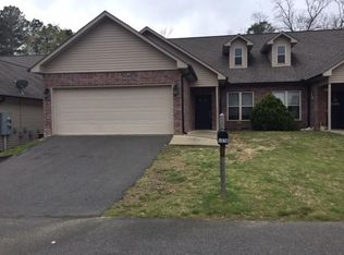 107 Shadow Peak Ln, Hot Springs, AR 71913