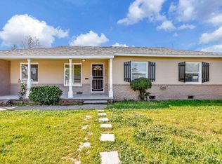 2206 Rainbow Ave, Sacramento, CA 95821