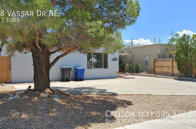 808 Vassar Dr NE — Photo 25