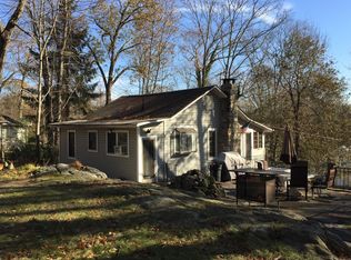 35 Northway #PENTHOUSE, Lake Peekskill, NY 10537