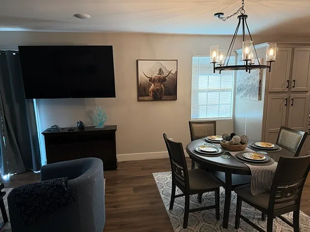 2 bed, 1.0 bath, 960 sqft, $1,595 — Photo 4