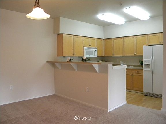4th image of 15026 40th Avenue W #4-401