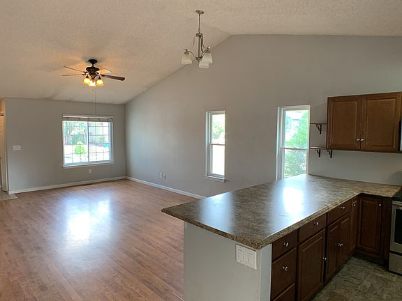 210_wallace_b_07272021