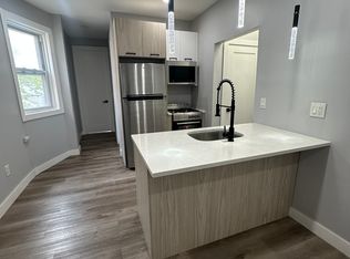 69 Lincoln St #2L, Jersey City, NJ 07307