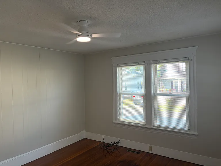 11 Hill Ave #A — Photo 6