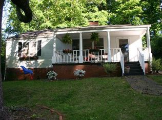 54 Brookside Cir, Greenville, SC 29609