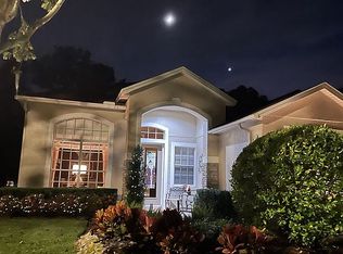 3372 Red Ash Cir, Oviedo, FL 32766