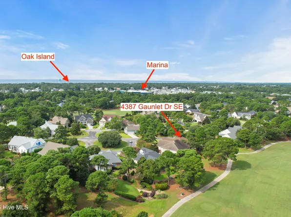 4387 Gauntlet Drive SE, Southport, NC 28461
