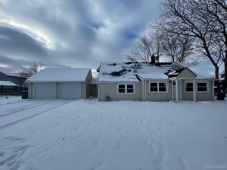 1st image of 22873 Beechwood Ave