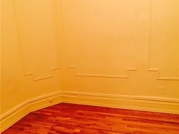 3rd image of 1762 Bergen St APT 4