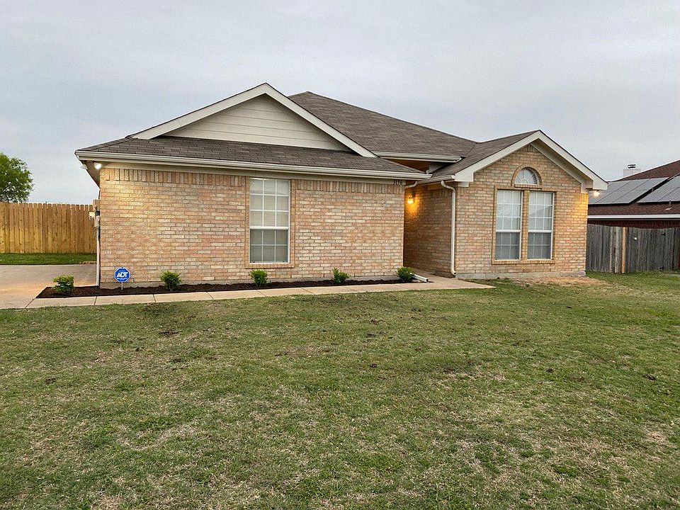 1st image of 3136 Braford Dr