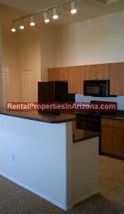 1st image of 1081 N Parkside Dr APT 215