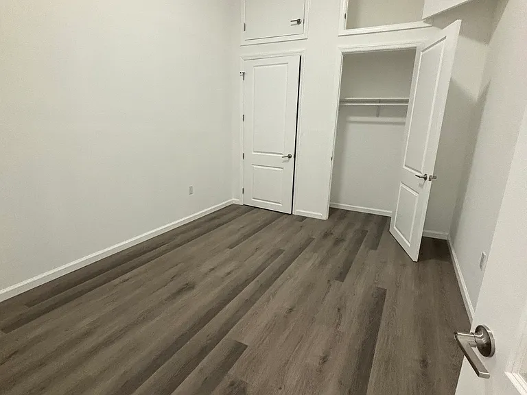 24-30 Elm St #201 — Photo 4